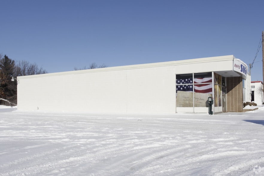 Primary Photo Of 5253 S Division Ave, Grand Rapids Freestanding For Sale