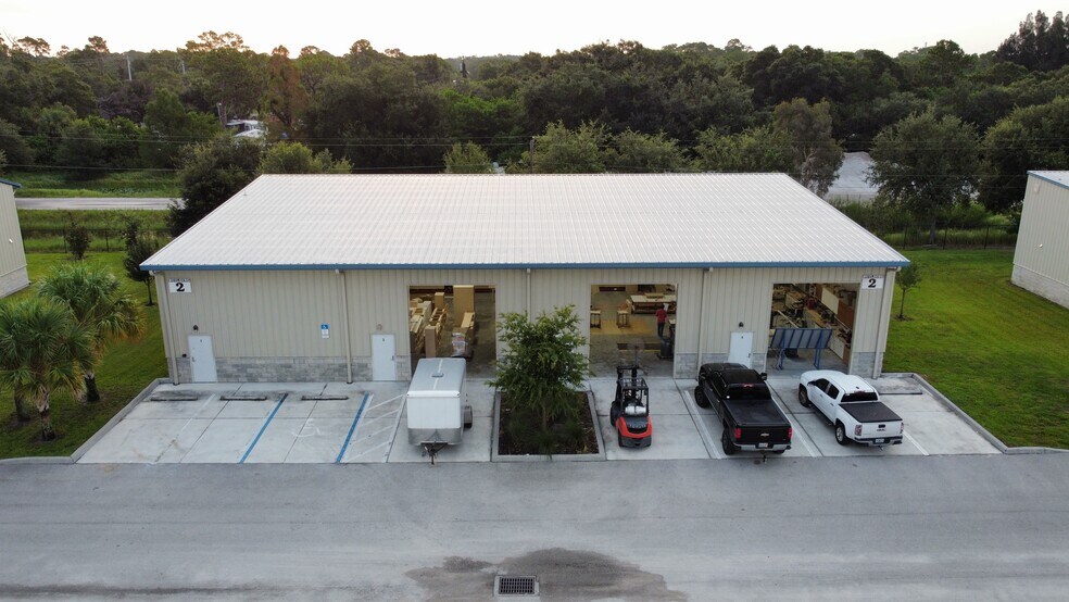 More Photos Of 5265 45th St, Vero Beach Unknown For Lease