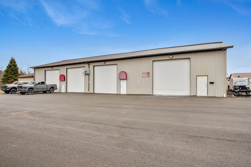 More Photos Of 491 Erie St, Lancaster Warehouse For Sale