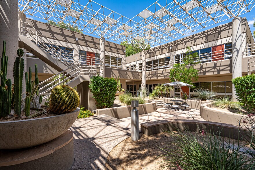 More Photos Of 13951 N Scottsdale Rd, Scottsdale Office For Lease