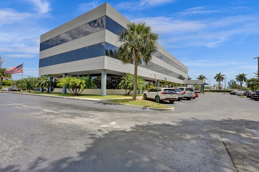 More Photos Of 4491 S State Road 7, Davie Office For Lease