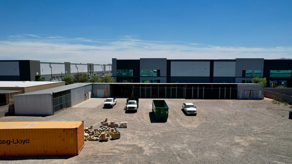 More Photos Of 3901 E Winslow Ave, Phoenix Warehouse For Sale