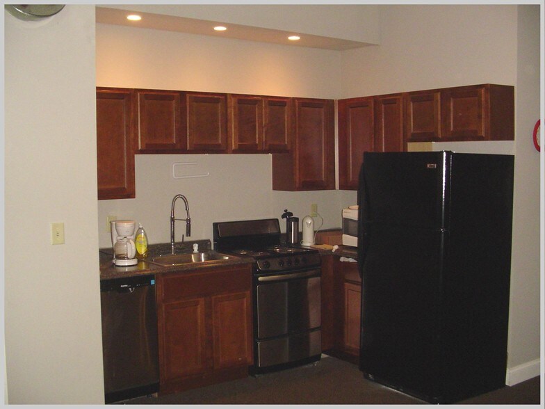 More Photos Of 523 Main St, Buffalo Storefront Retail Office For Sale