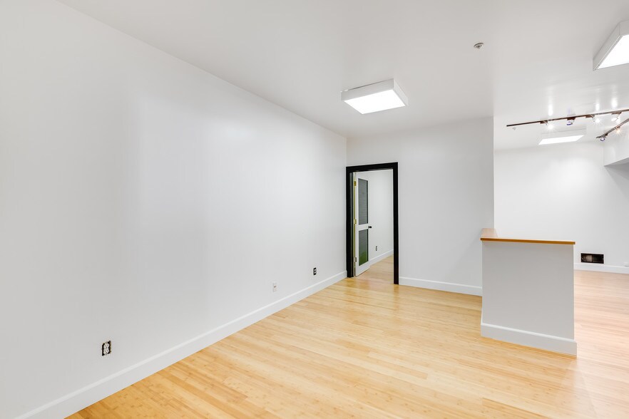 More Photos Of 3415 Cesar Chavez, San Francisco Medical For Sale