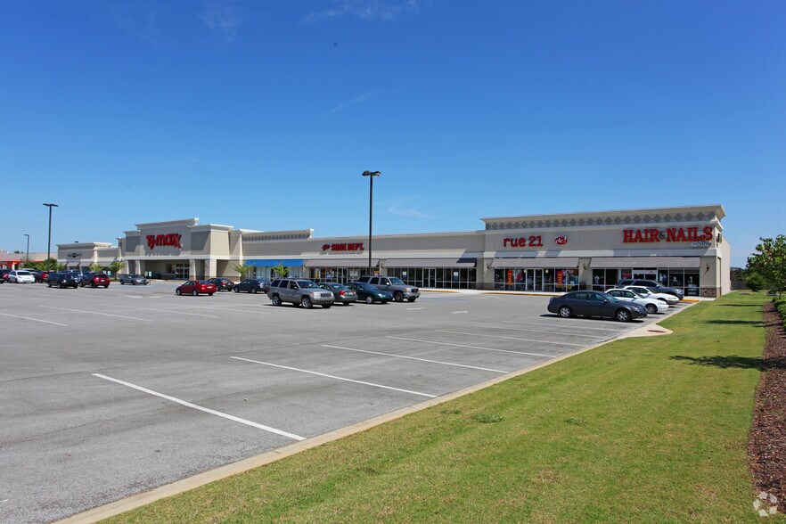 More Photos Of 7696 Highway 72 NW, Madison General Retail For Lease