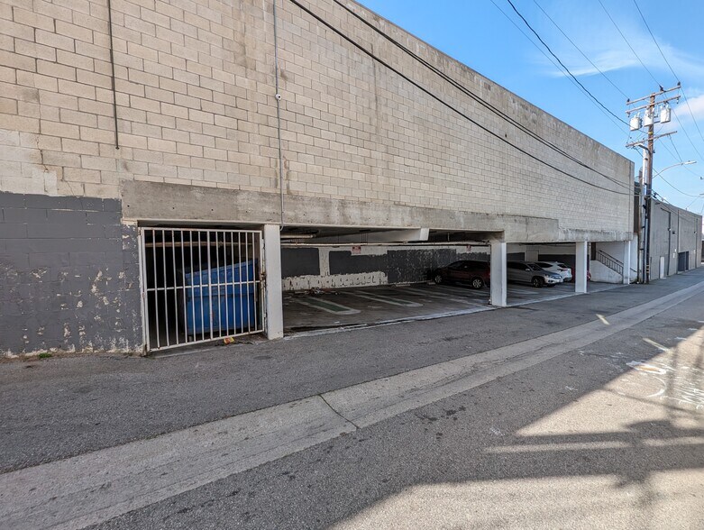 More Photos Of 4501 Artesia Blvd, Lawndale Storefront For Sale