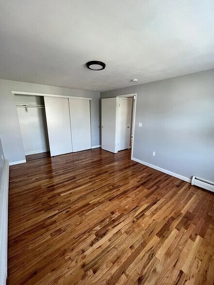 More Photos Of 109 Adelaide St, Hartford Apartments For Sale
