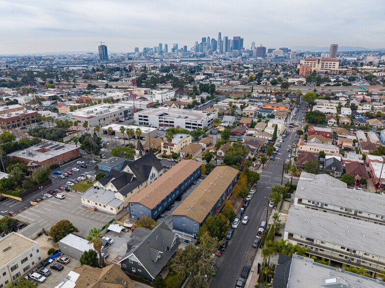 More Photos Of 2202-2208 Michigan Ave, Los Angeles Apartments For Sale
