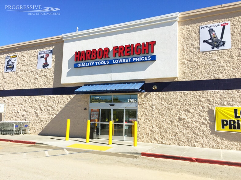 More Photos Of 58132 Twentynine Palms Hwy, Yucca Valley Freestanding For Lease