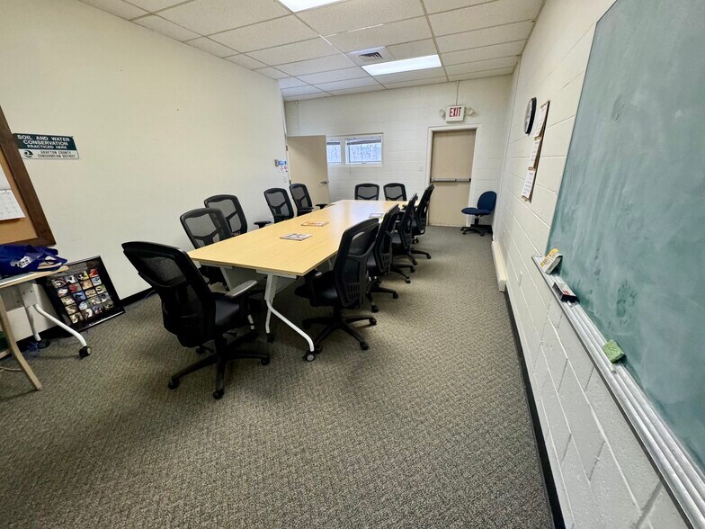 More Photos Of 19 Archertown Rd, Orford Distribution For Sale