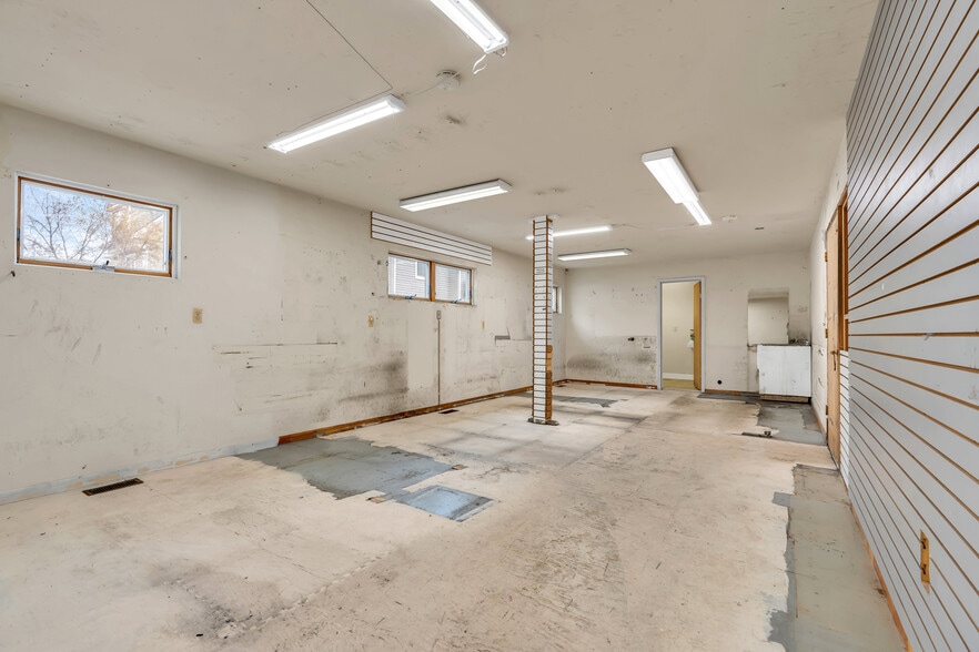 More Photos Of 150 Ocean Blvd N, Long Branch Flex For Lease