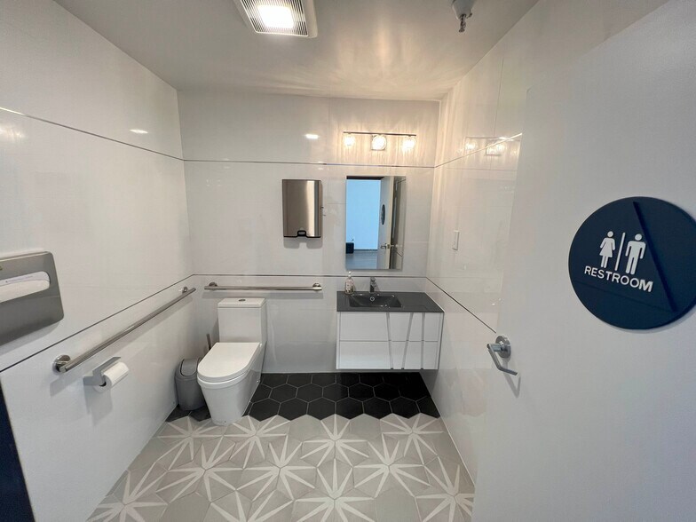 More Photos Of 46560 Fremont Blvd, Fremont Research And Development For Lease