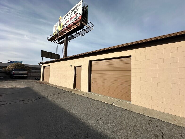 More Photos Of 715 Bergin Way, Sparks Flex For Lease