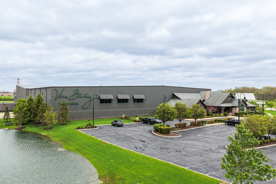 Primary Photo Of 12420 Stonebridge Rd, Roanoke Light Manufacturing For Sale
