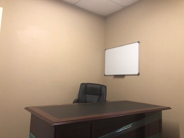 More Photos Of 13555 Automobile Blvd, Clearwater Office For Lease