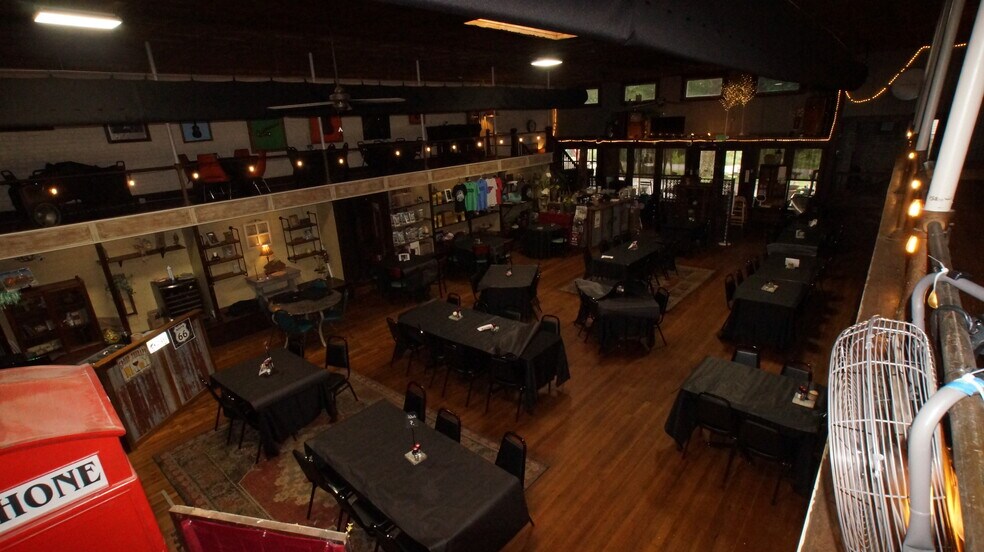 More Photos Of 1027 Jackson Ave, Enid Restaurant For Sale