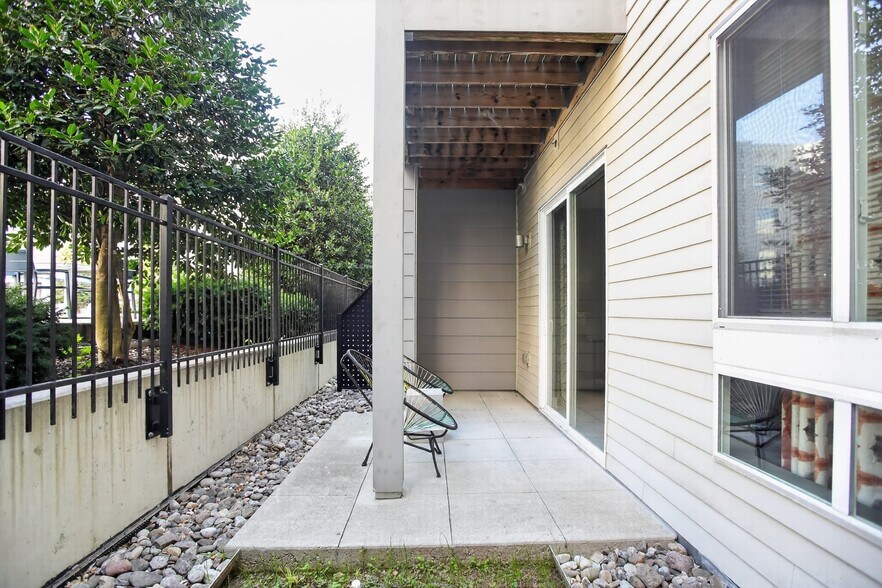 More Photos Of 5661 3rd St NE, Washington Apartments For Lease