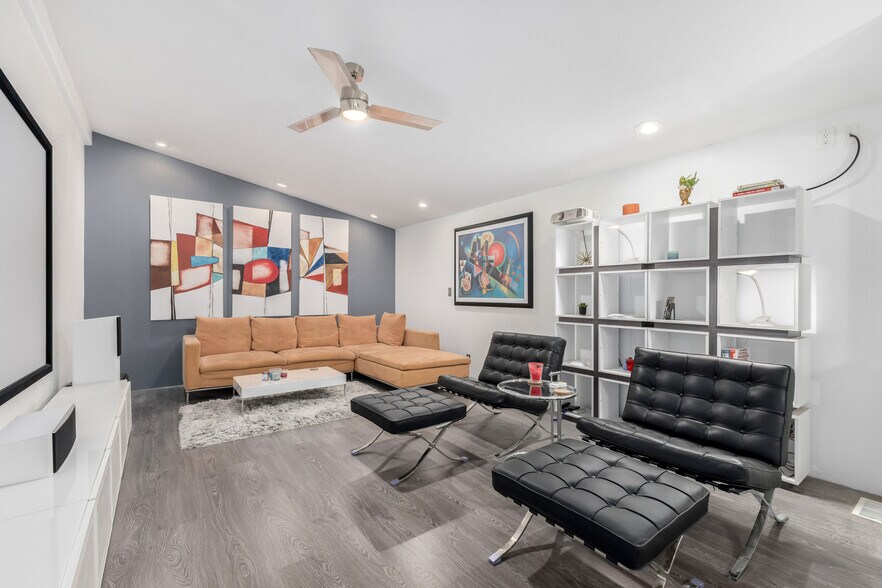 More Photos Of 50150 W Julie Ln, Maricopa Warehouse For Sale