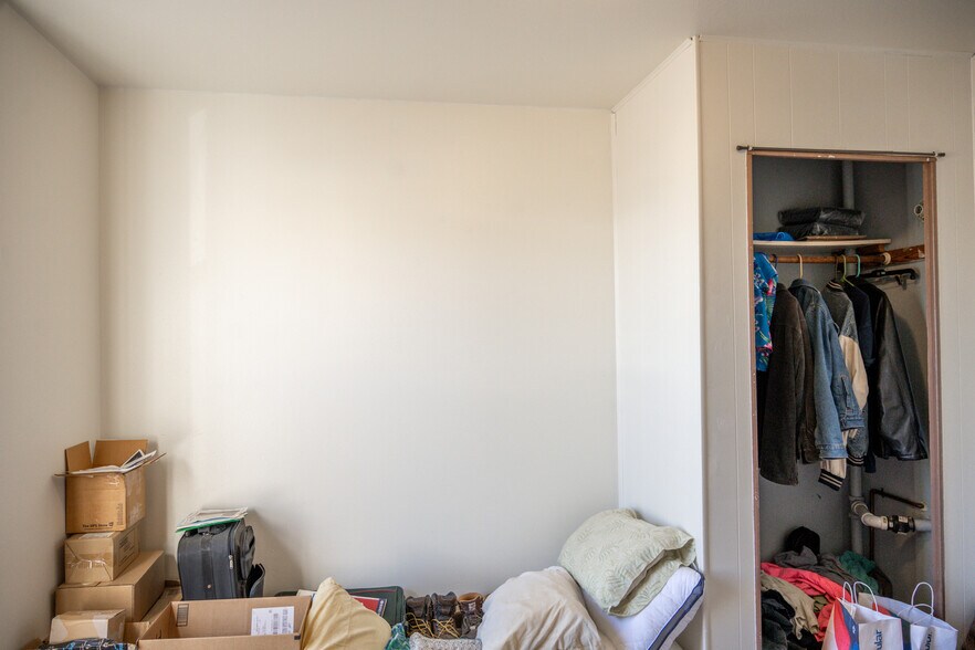 More Photos Of 115 W Pearl St, New Lisbon Apartments For Sale