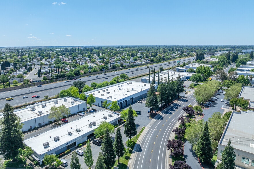 More Photos Of 9828 Business Park Dr, Sacramento Light Distribution For Lease
