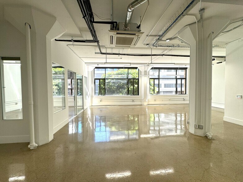 Primary Photo Of 731-733 S Spring St, Los Angeles Loft Creative Space For Lease