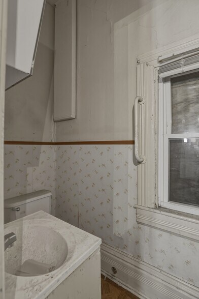 More Photos Of 355 W Church St, Elmira Office For Sale