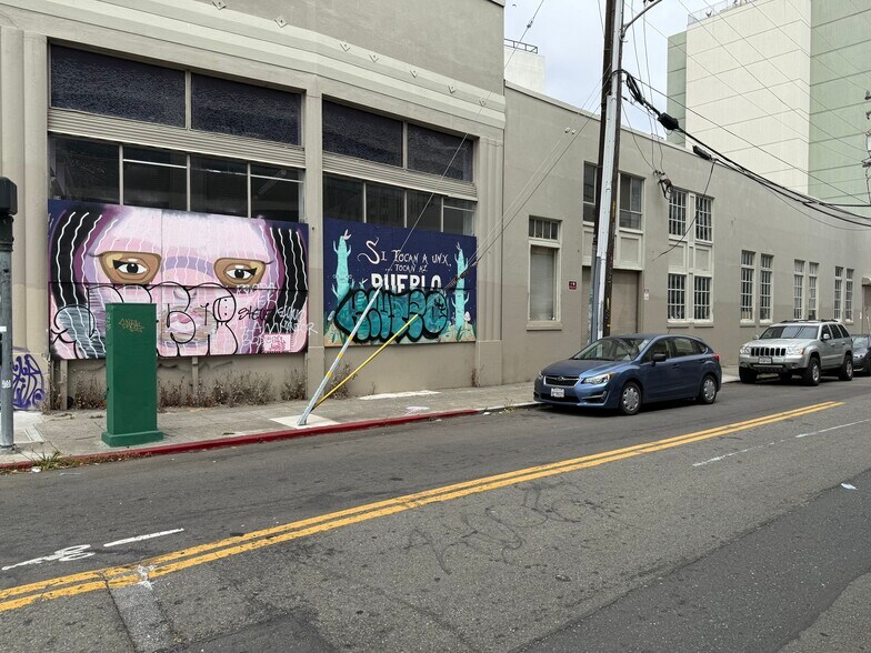 More Photos Of 2800 Broadway, Oakland Storefront Retail Office For Sale
