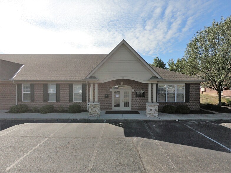 More Photos Of 8231 Cornell Rd, Cincinnati Medical For Sale