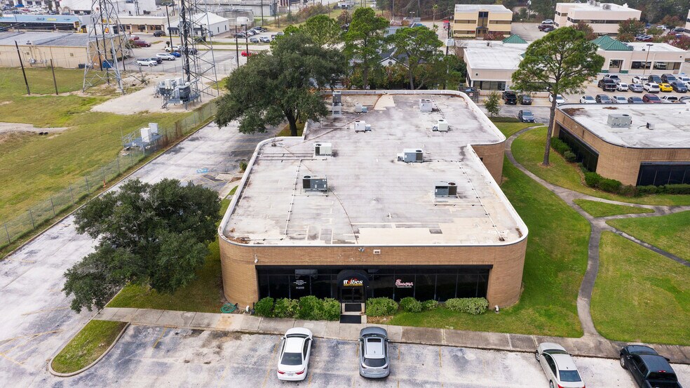 More Photos Of 25307 I-45, Spring Medical For Lease