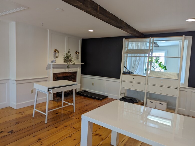 More Photos Of 14 Inn St, Newburyport Office For Lease