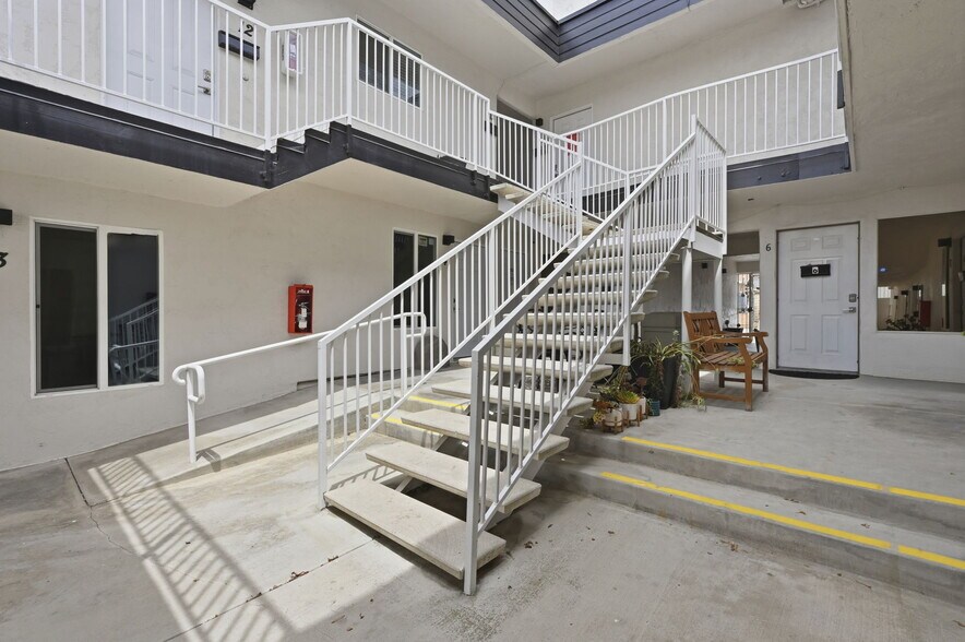 More Photos Of 2005 Highland Ave, National City Apartments For Sale