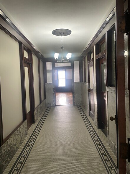 More Photos Of 628 Columbus St, Ottawa Loft Creative Space For Sale