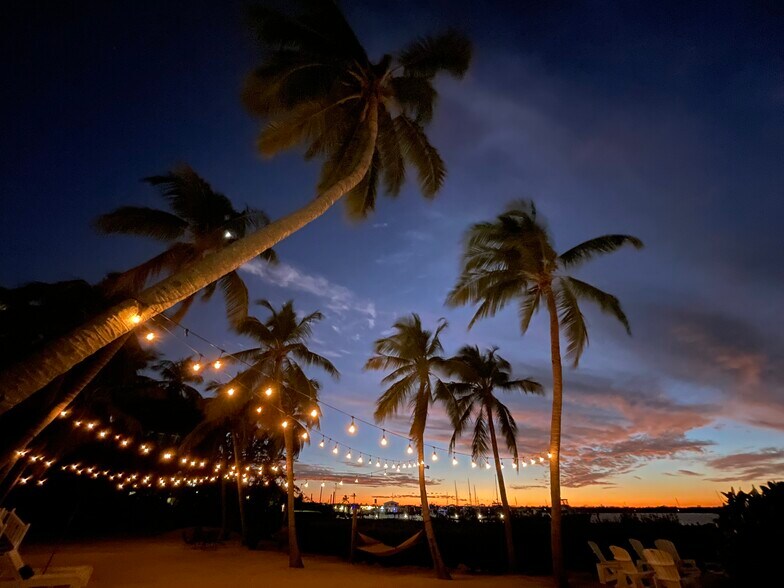 More Photos Of 198 Harborview Dr, Tavernier Hotel For Sale