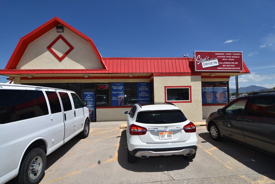 More Photos Of 248 W Center, Salem General Retail For Sale