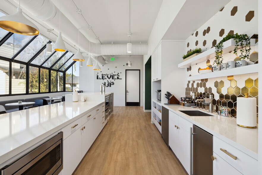 More Photos Of 1485 Treat Blvd, Walnut Creek Loft Creative Space For Lease