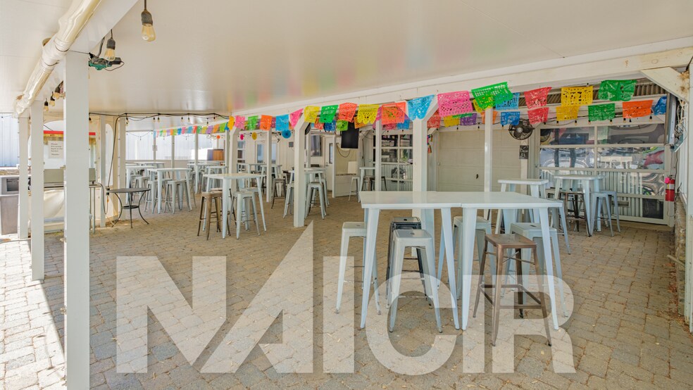 More Photos Of 5790 Devonshire Rd, Harrisburg Specialty For Sale