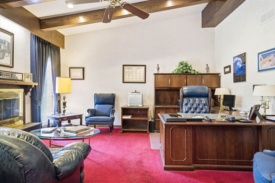 More Photos Of 2001-2007 Kinvara Dr, Pittsburgh Office For Sale
