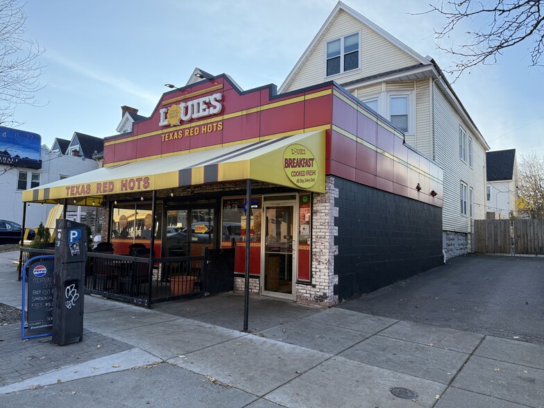 Primary Photo Of 1096 Elmwood Ave, Buffalo Multifamily For Sale