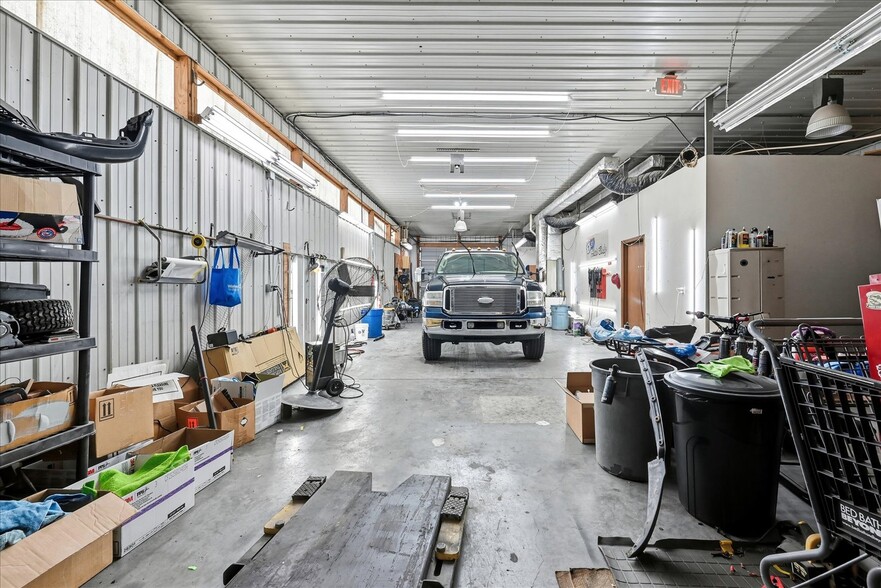 More Photos Of 116 Bruce Dr, Winchester Warehouse For Sale