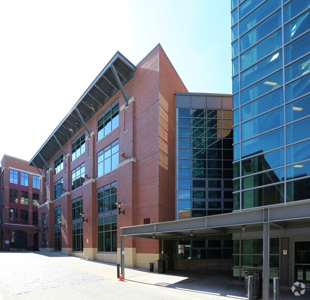 More Photos Of 375 N Front St, Columbus Office For Lease