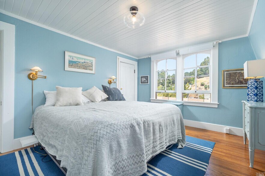 More Photos Of 14 Sentinel Ct, San Rafael Apartments For Sale