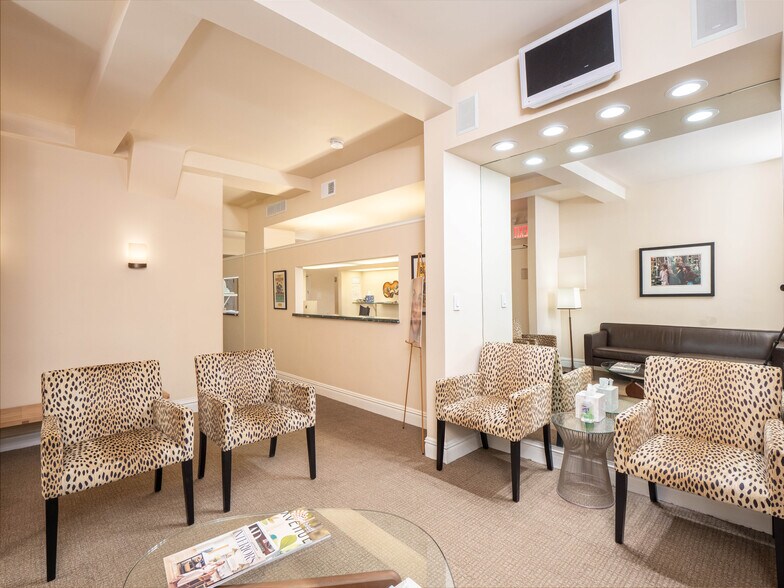 More Photos Of 815 Park Ave, New York Apartments For Sale