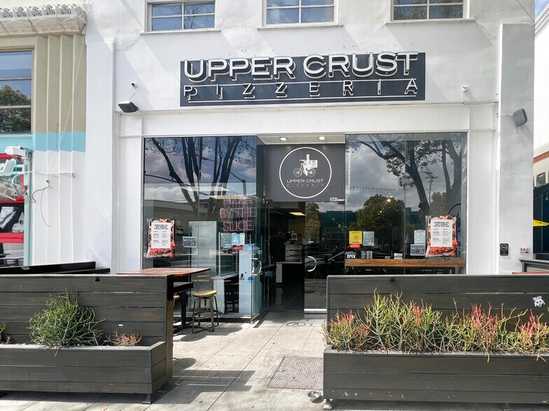 More Photos Of 3847 Main St, Culver City Storefront Retail Office For Lease