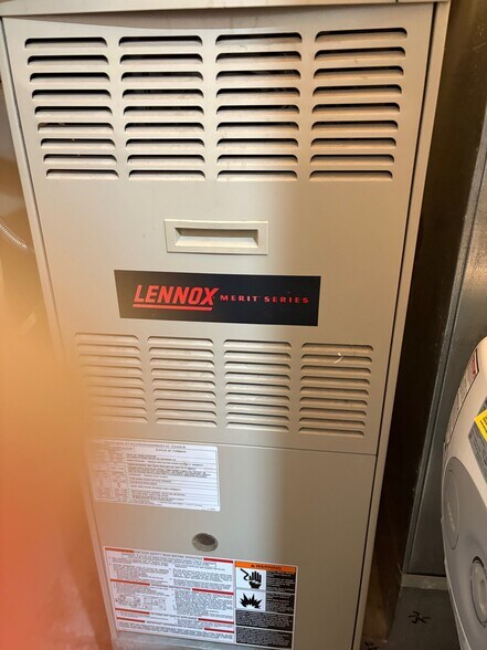 More Photos Of 145 E Main St, Sedan General Retail For Sale