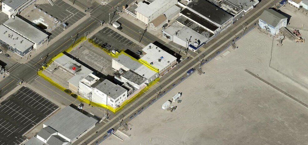 Primary Photo Of 4211 Ocean Ave, Wildwood Hotel For Sale