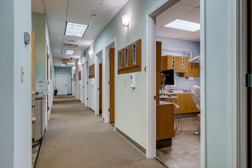 More Photos Of 1466 Columbia Hwy N, Aiken Medical For Sale
