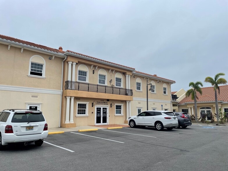 More Photos Of 1500 E Venice Ave, Venice Office For Sale