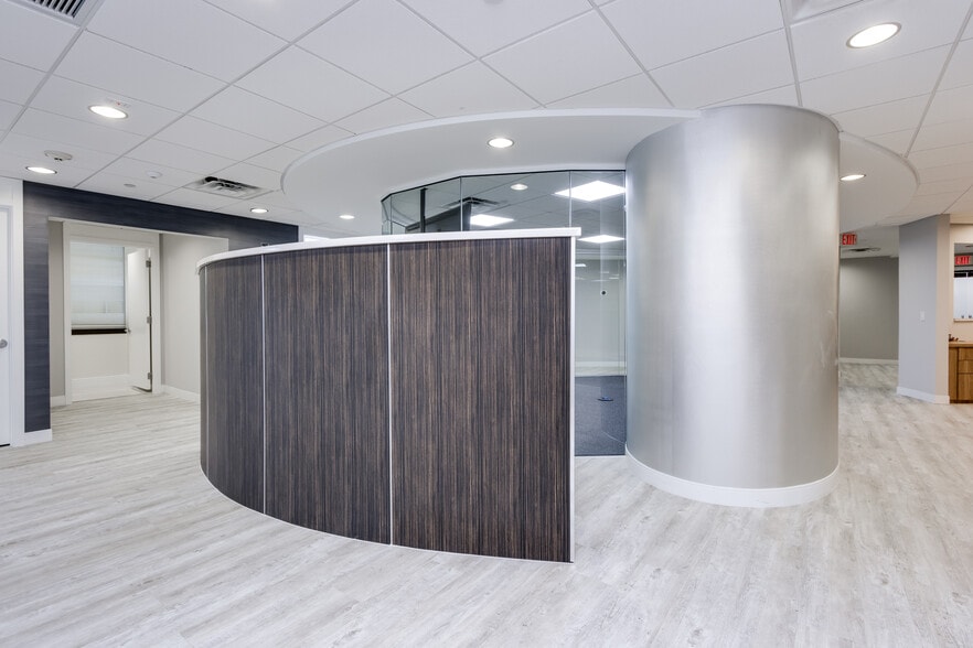 More Photos Of 200 S Andrews Ave, Fort Lauderdale Medical For Sale