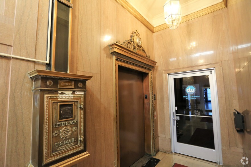 More Photos Of 3030 Euclid Ave, Cleveland Office Residential For Lease