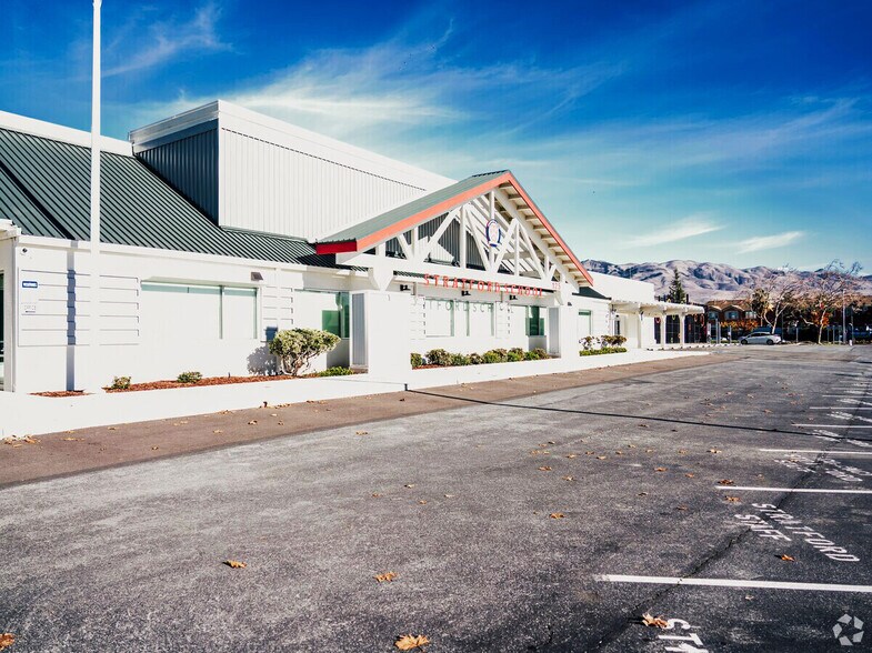 More Photos Of 5-125 N Milipitas, Milpitas Unknown For Lease